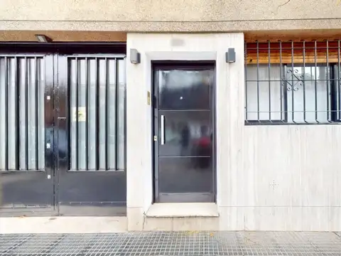 Depto Tipo Casa 4 ambientes con 1 baño
