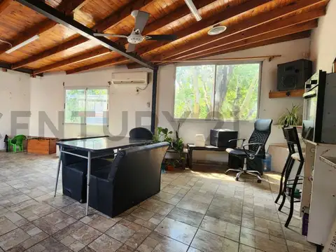 VENTA PH 4 Ambientes con Quincho cubierto en Villa Santa Rita – Entrada Independiente