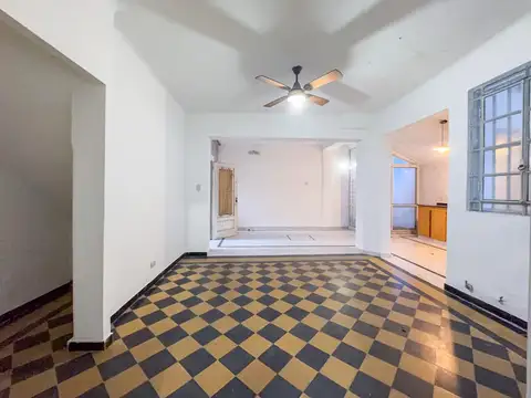 Depto Tipo Casa en Venta en Centro, USD 65.000