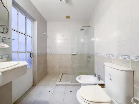 Depto Tipo Casa 2 ambientes con 1 baño