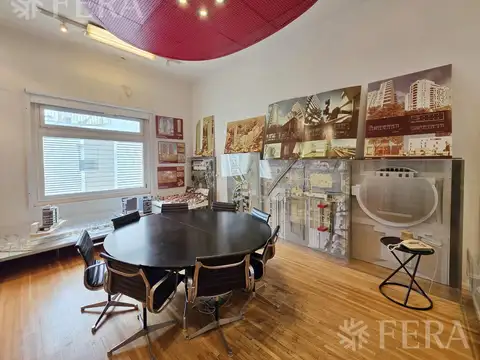 Venta exclusiva oficina de 253 m² de estilo francés en Retiro