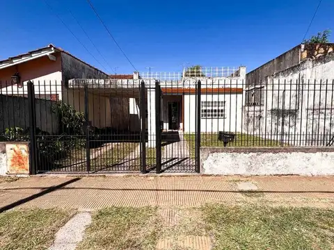 Hipólito Yrigoyen 3900