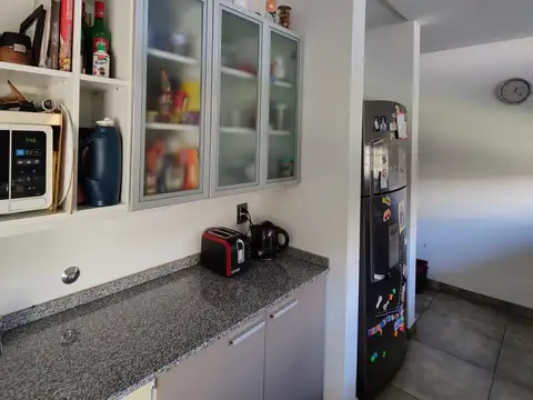 CASA EN VENTA-SANTIAGO AL 3400-B° CURA