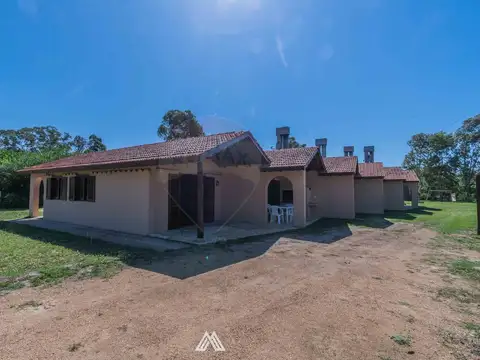 Venta complejo hotelero 6 casas en Jaureguiberry