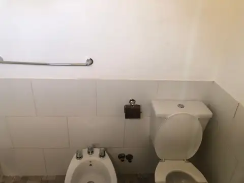 TRIPLEX EN BARRIO DE VICENZO GRANDE