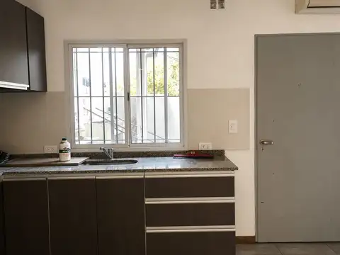 TRIPLEX EN BARRIO DE VICENZO GRANDE