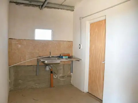 Galpon en Alquiler 30  mts Fondo