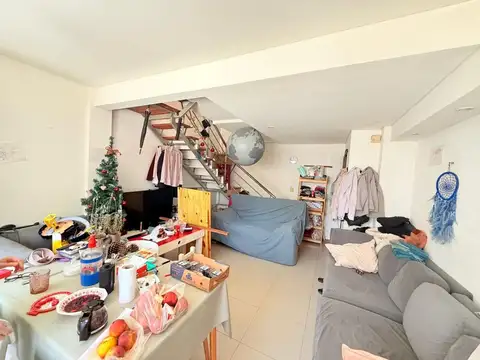 Depto Tipo Casa en Venta 16 años