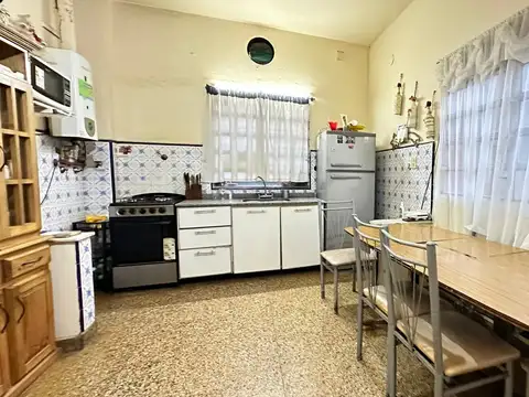 Casa en Venta en Barrio Don Bosco, USD 135.000