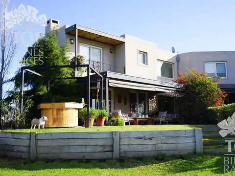 Casa en Islas 5 Ambientes