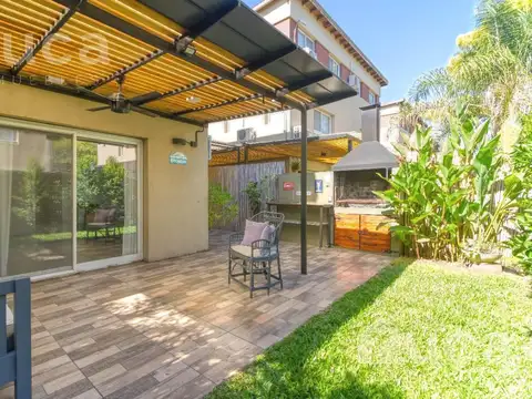 Casa en venta 3 dormitorios, jardín y cochera en Barrio Cerrado Los Fresnos San Fernando