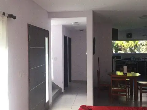 CASA EN ALQUILER TEMPORAL EN LA PEREGRINA