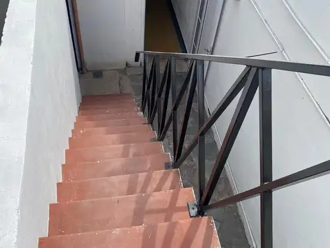 Depto Tipo Casa en Alquiler de 2 ambientes