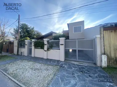 Casa en Venta en Villa Elisa, USD 160.000