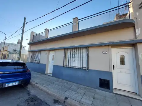 PH 3 ambientes con patio y terraza en Ramos Mejía