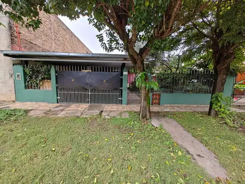 Casa en  Gregorio de Laferrere