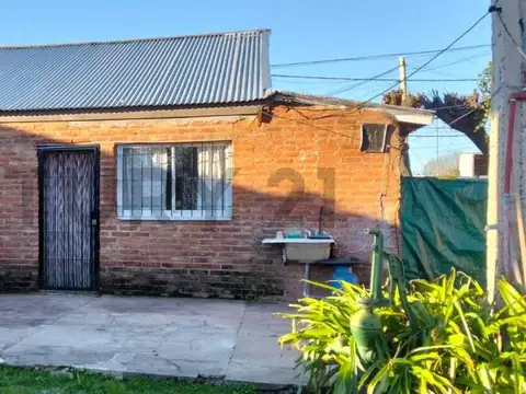 Goleta Constitución , Piso 0