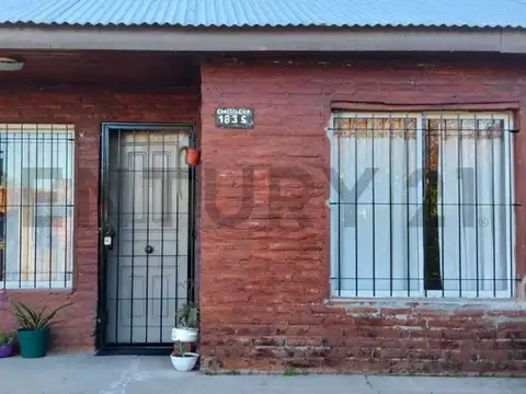 VENTA CASA 3 AMBIENTES BARRIO PERUZZOTTI PILAR