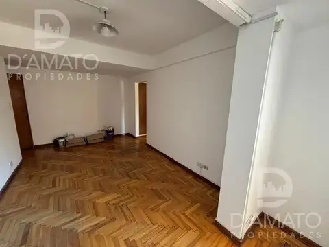 Oficina 2 ambientes con 1 baño