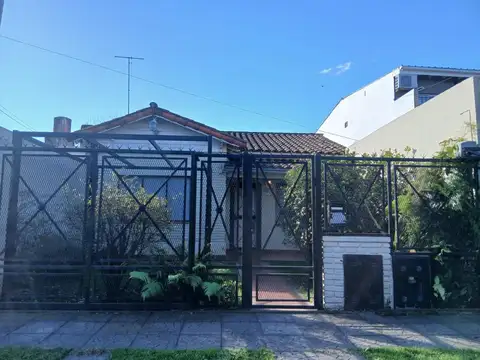 Casa en Alquiler en Castelar Sur, Castelar