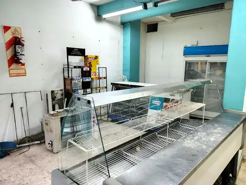 Local en Alquiler Via Pública