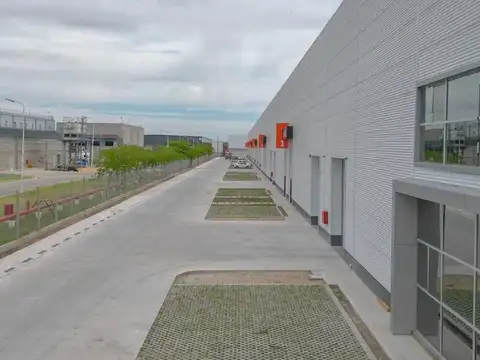 Galpon en Venta 12  mts Fondo