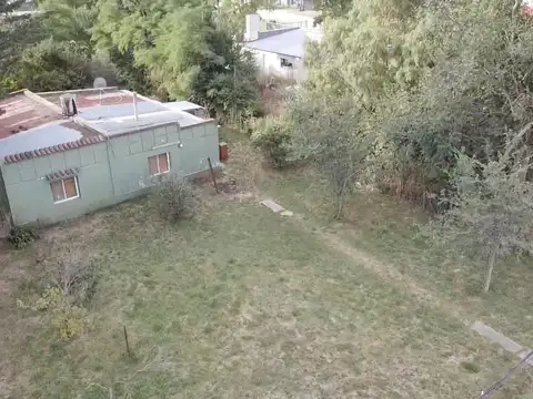 Casa de campo sobre lote de 40x50 Azucena Tandil