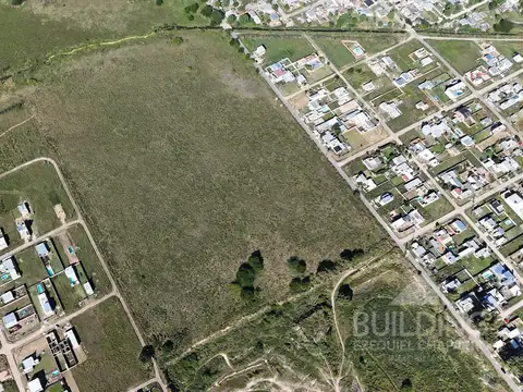 Campo en Venta - La Plata 605 e/ 16 y 18 - 9 HA