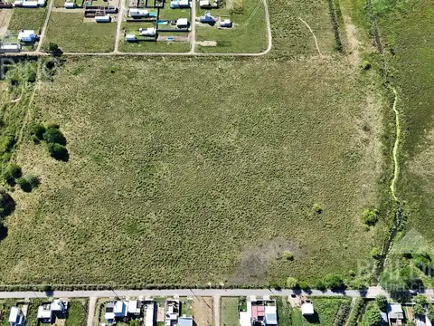 Campo en Venta - La Plata 605 e/ 16 y 18 - 9 HA