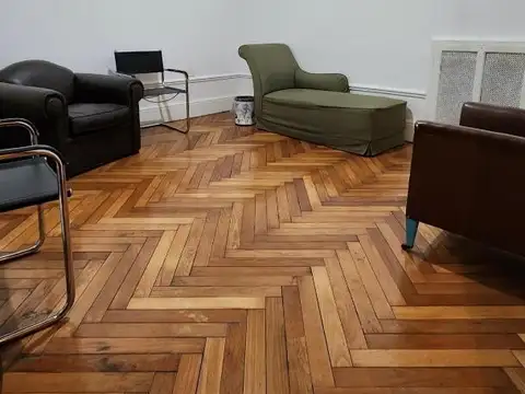 Departamento en Venta 103 años