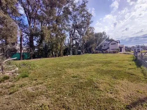 Terreno en Venta en Manzanares, USD 15.000