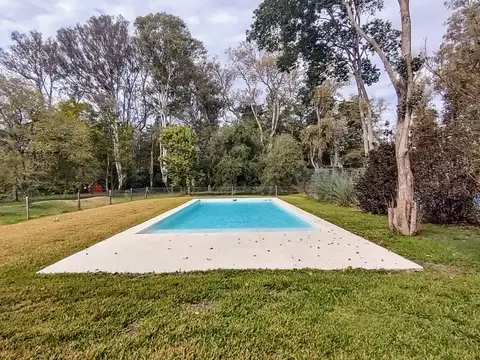 Terreno en Venta en Manzanares, USD 15.000