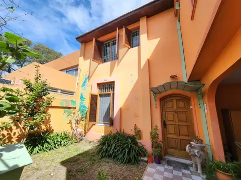 Venta Casa de 3 dormitorios Misiones 424 San Isidro