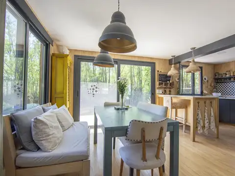 Espectacular Casa flotante de diseño en Barrio Econáutico Hipocampo