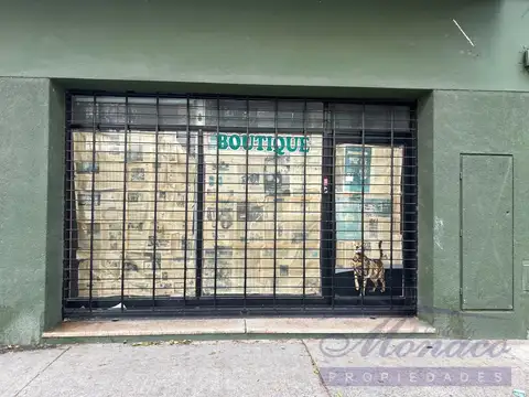 Local a la calle con Oficina. Sin expensas