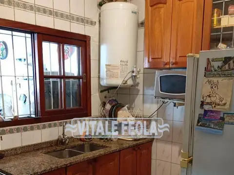 Depto Tipo Casa 3 ambientes con 2 baños