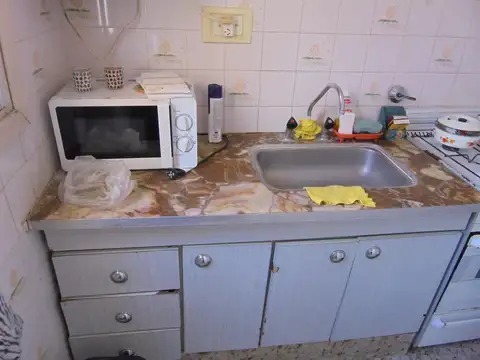 DEPTO 2 AMB. 4 PERSONAS A MTS DEL MAR