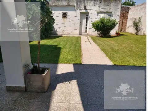 Casa en Venta con 1 cochera