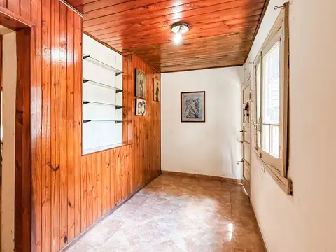 Casa en Venta en Temperley, USD 49.500