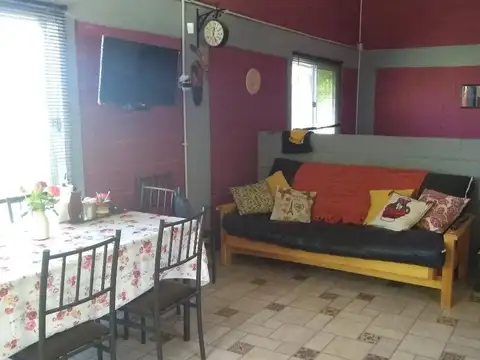 Casa en Venta con 1 cochera