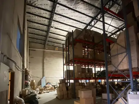 Galpon en Alquiler A Estrenar