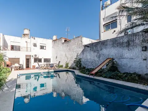 VENTA CASA 6 AMB JARDIN-PILETA-COCHERA- VILLA REAL