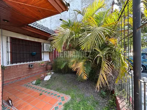 Casa en Venta en Banfield, USD 115.000