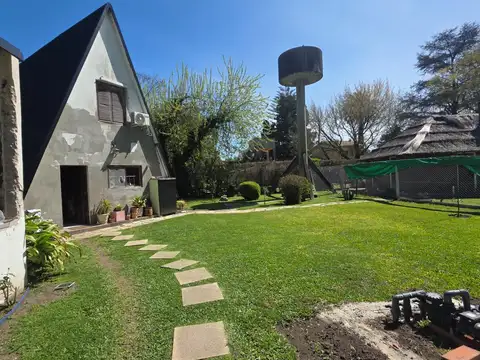 Camino General Belgrano 700