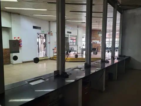 Edificio Comercial en Lanús Oeste