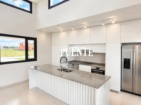 Casa en Venta en Fincas Joven - Canning - San Vicente