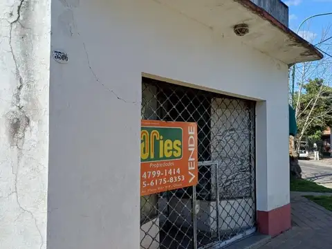 Casa en Venta con 3 cocheras