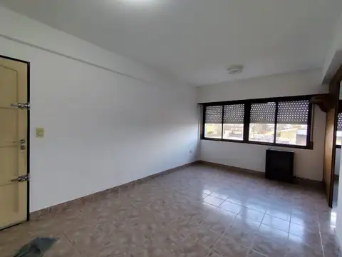 Venta depto 2 amb amplio c/lavadero - Apto credito