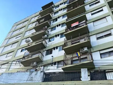 Rosales 700