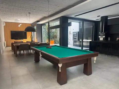 FINLANDIA 1300